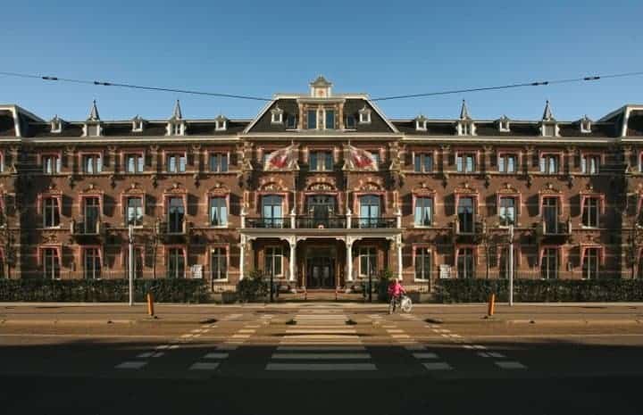 Lekker eten en overnachten in The Manor Amsterdam