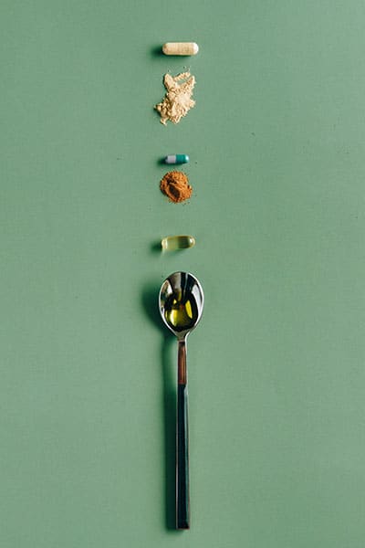Magnesium slik je in tabletvorm, in capsules of in poedervorm